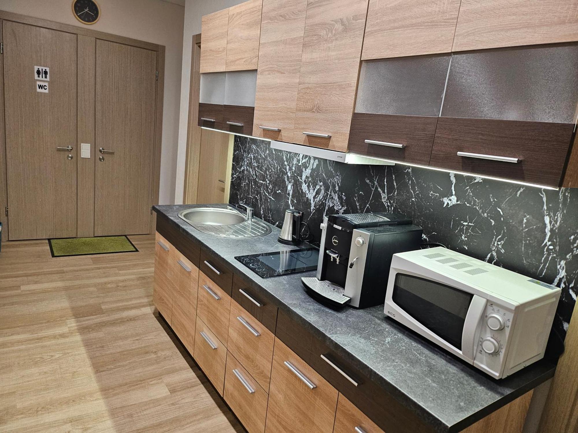 Kauno Apartamentai King Size Bed Kaunas Eksteriør billede