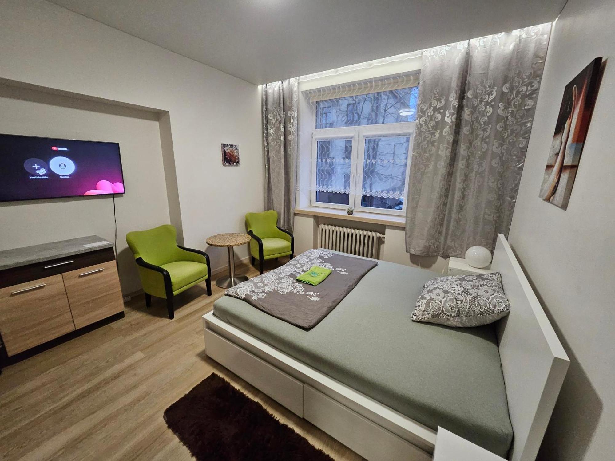 Kauno Apartamentai King Size Bed Kaunas Eksteriør billede